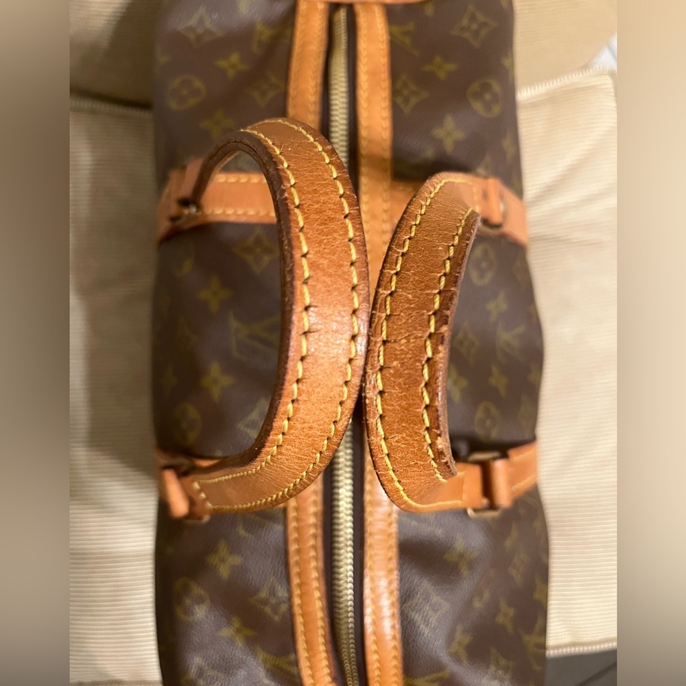 💯Authentic Louis Vuitton VINTAGE Monogram Sac Souple 35 Travel Bag - Picture 10 of 17